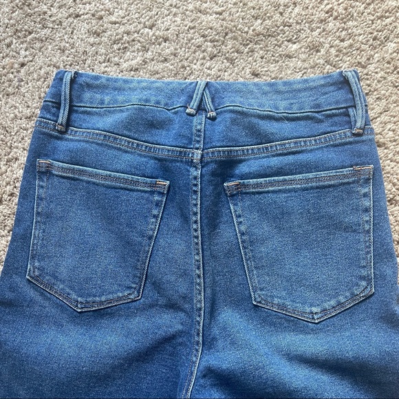 Good American - Good Curve High Waist Skinny Jeans - Picture 3 of 13